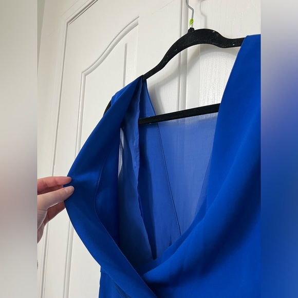 Pending local sale 💙Aritzia Babaton Rylan Draped Back Mini Dress - Picture 7 of 8